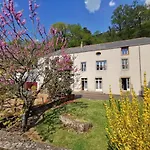 Moulin Pont Vieux D'hotes 4*