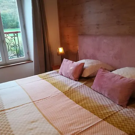 Moulin Pont Vieux D'hotes Bed & Breakfast