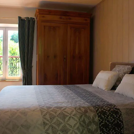 Moulin Pont Vieux D'hotes Bed & Breakfast