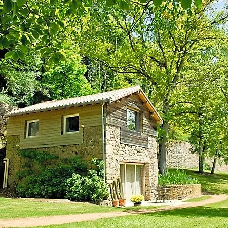 Moulin Pont Vieux D'hotes Bed & Breakfast 4*