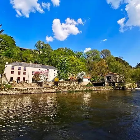 Moulin Pont Vieux D'hotes 4*