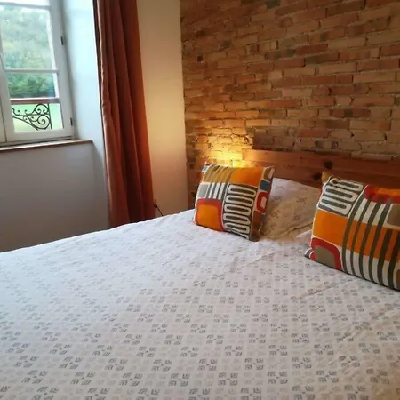 Moulin Pont Vieux D'hotes 4*
